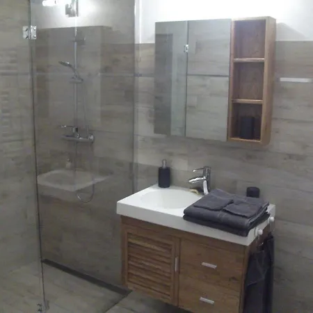 فندق مبيت وإفطار D'hote La Reverie